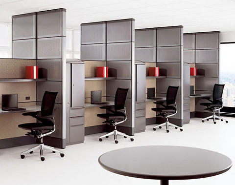 modular-office-furniture-in-pune
